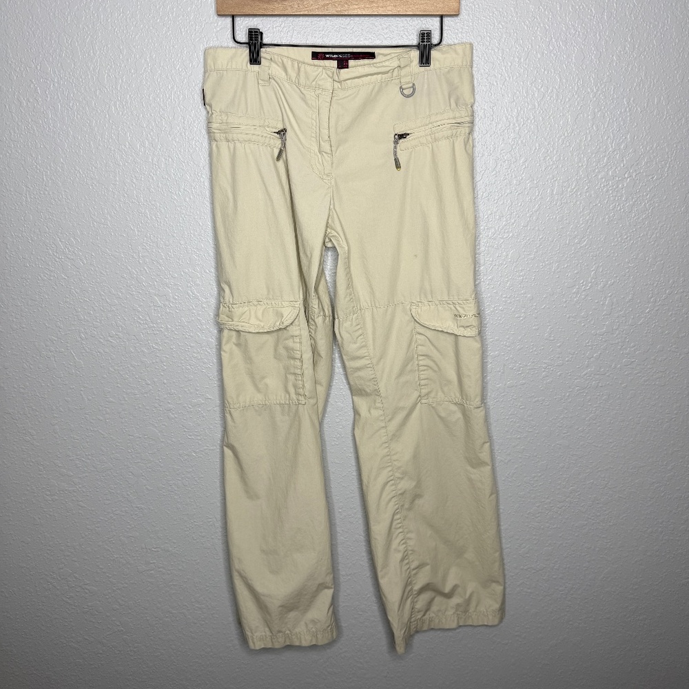 Wild Roses beige light weight outdoor wear size‎ 8 -cp